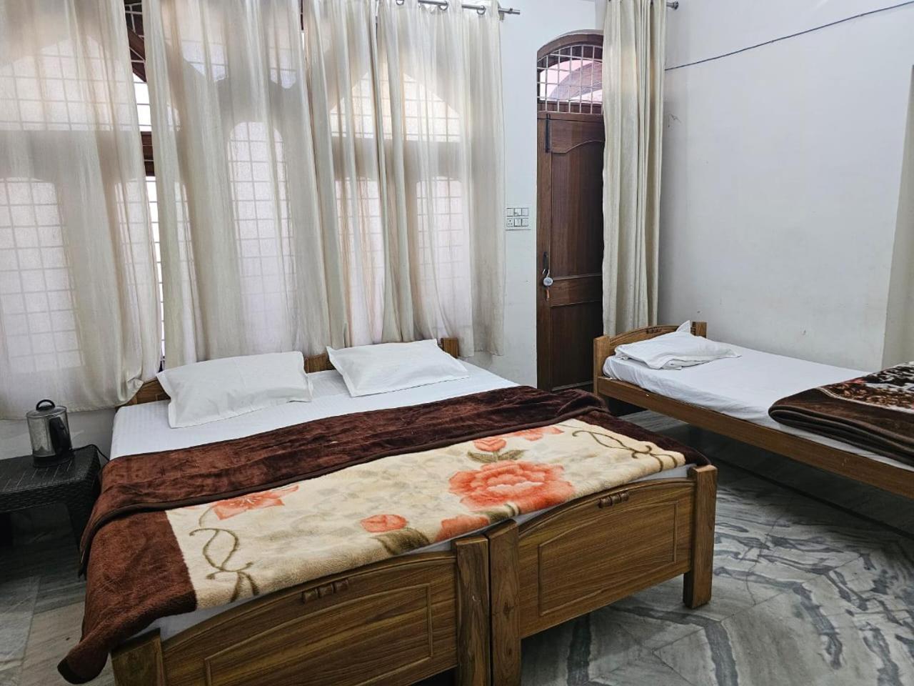 Royal Sangam Homestay Allāhābād Junction 외부 사진