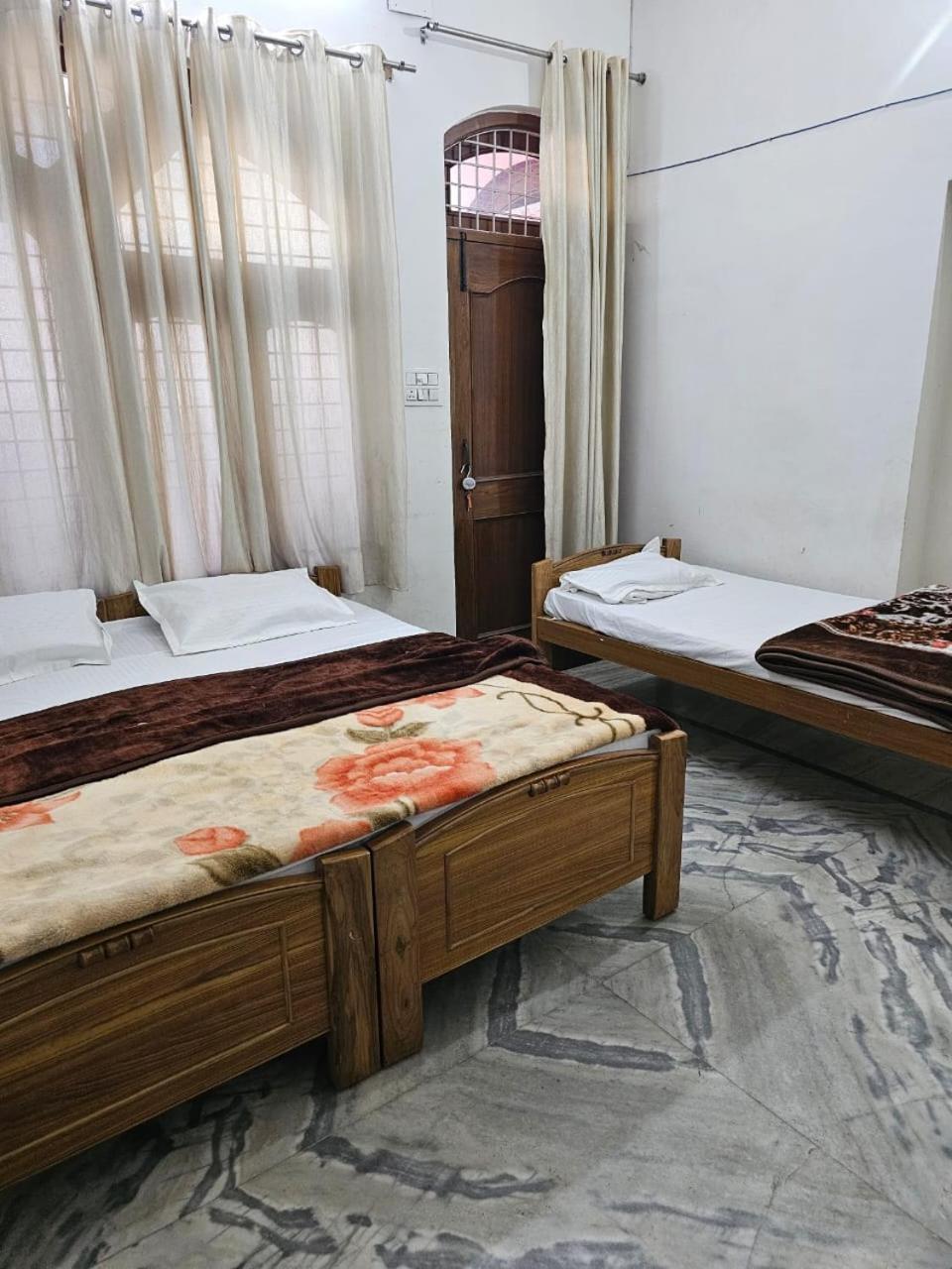 Royal Sangam Homestay Allāhābād Junction 외부 사진